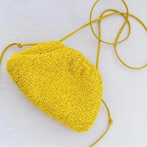 MINI POUCH CURLY RAFFIA EFFECT CLUTCH